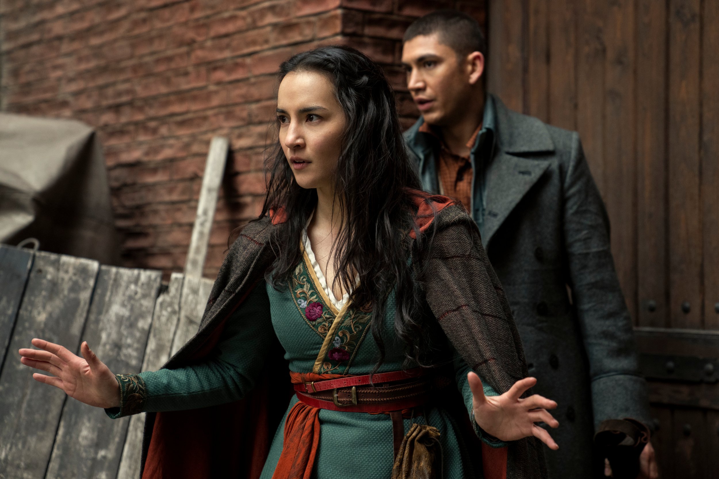 Jessie Mei Li as Alina Starkov and Archie Renaux as Malyen Oretsev in Shadow and Bone